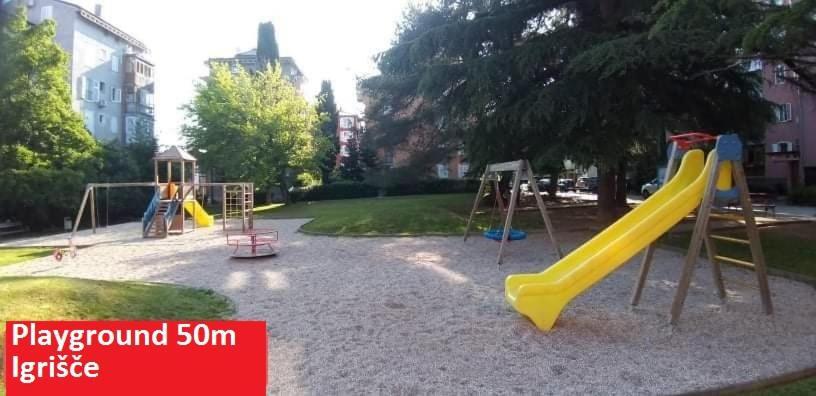 Apartmaji Soncek Izola Exterior foto