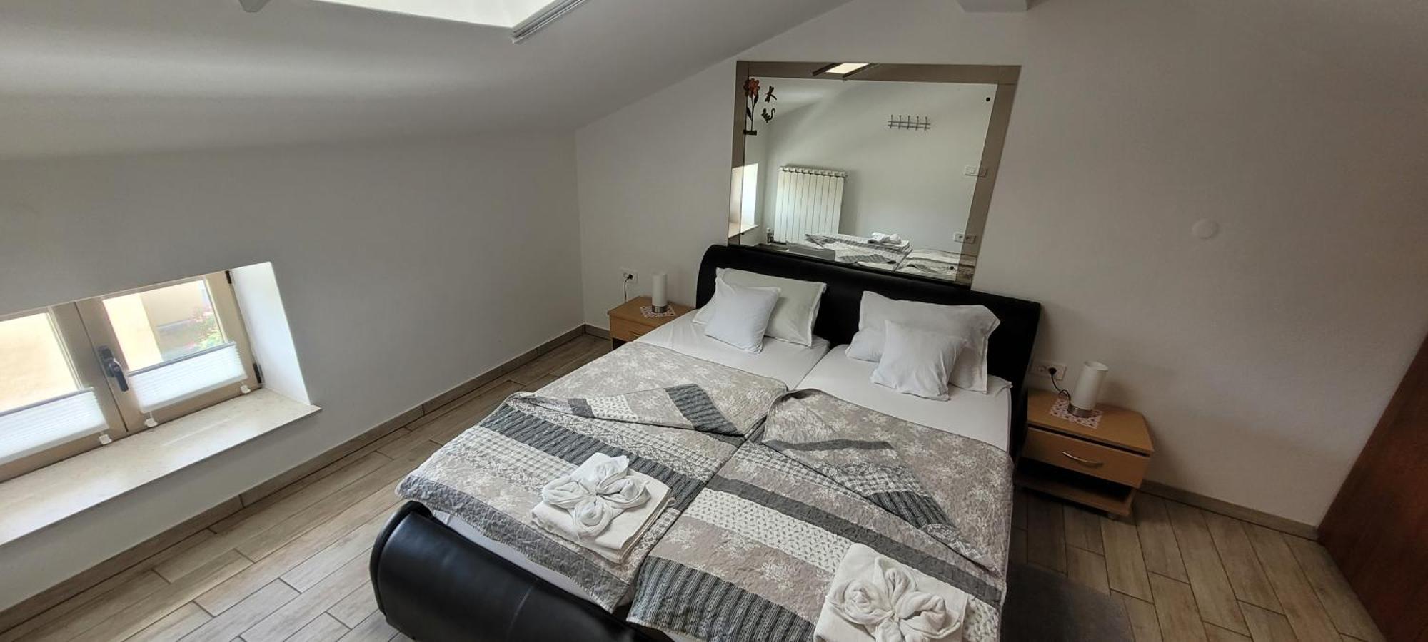 Apartmaji Soncek Izola Exterior foto